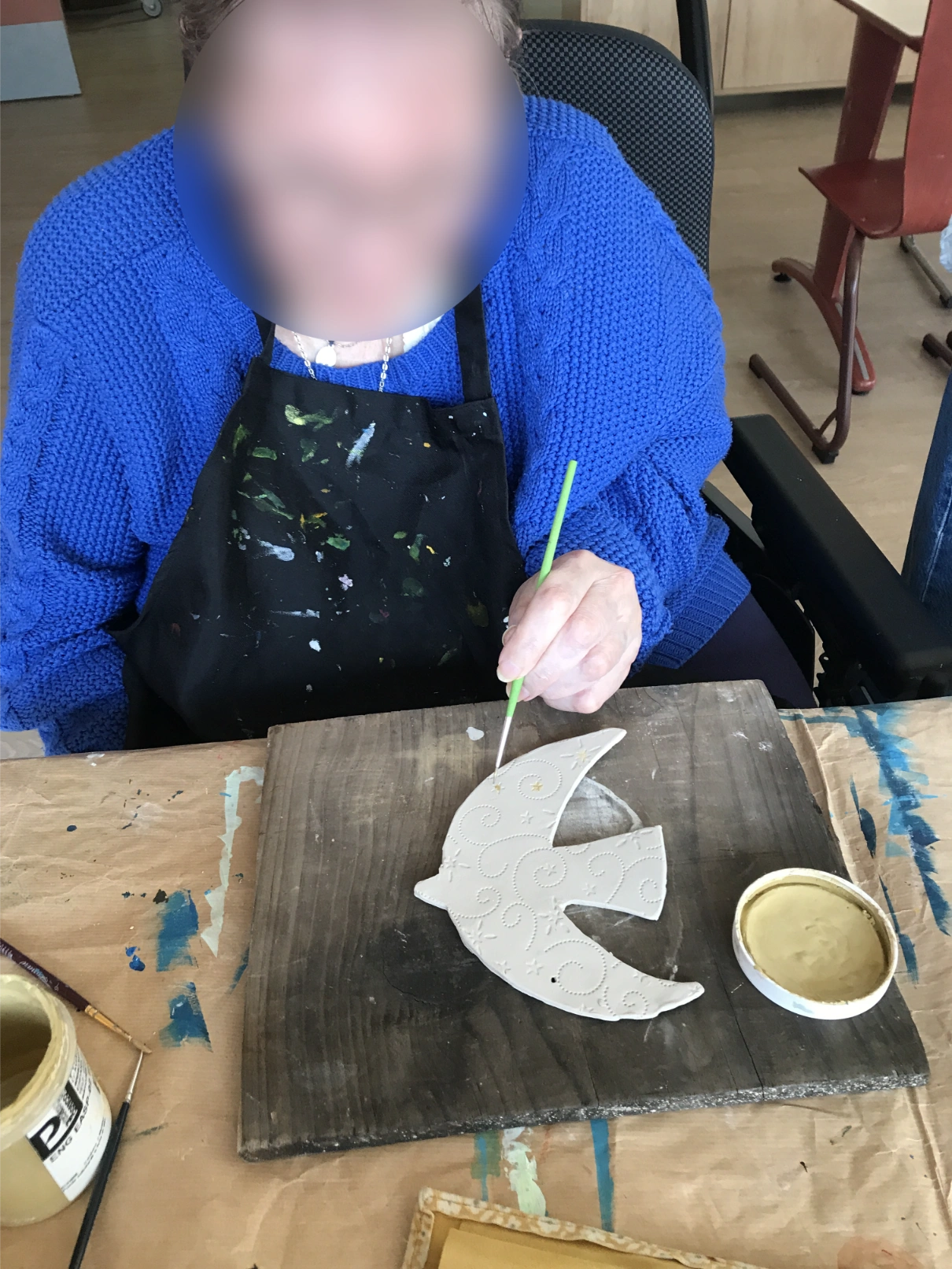 atelier-art-therapie-foyer-de-vie-personnes-en-situation-de-handicap-rennes-35